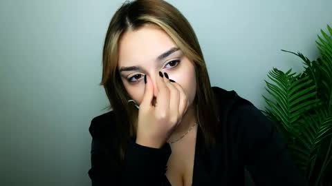 Ana online show from 02-27-26, 07:25