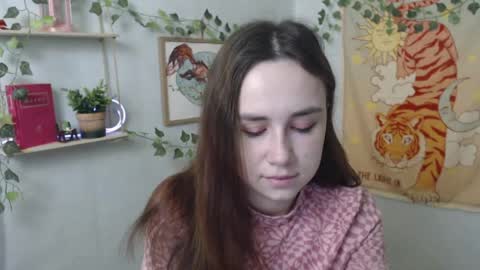 veryveryvery_shy online show from 04-06-26, 05:19