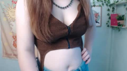 Snapshot of veryveryvery_shy chatting on 07-11-26, 05:54 veryveryvery_shy online show from 07-11-26, 05:54