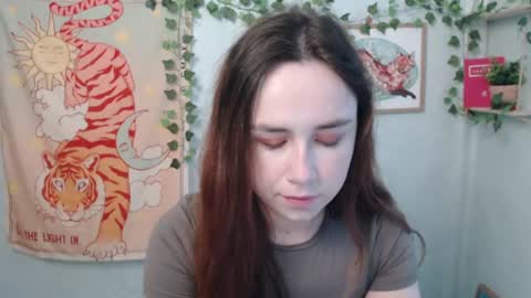 Snapshot of veryveryvery_shy chatting on 07-14-26, 05:23 veryveryvery_shy online show from 07-14-26, 05:23