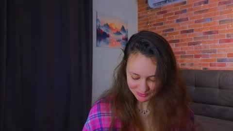 Amelia online show from 03-25-26, 05:35