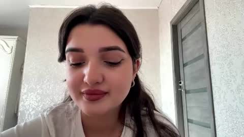Izzabel online show from 07-25-26, 12:36