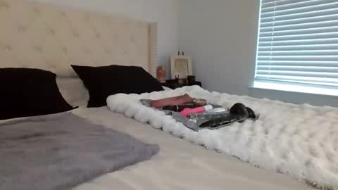 Vesta online show from 04-21-26, 07:39