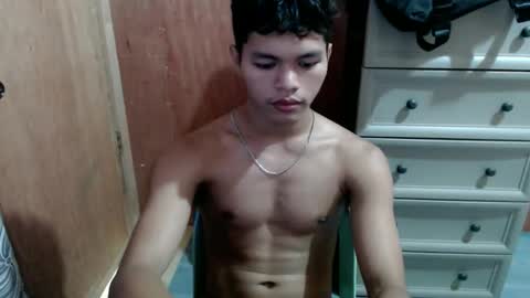 Snapshot of vflashy505 chatting on 10-06-25, 04:32 vflashy505 online show from 10-06-25, 04:32