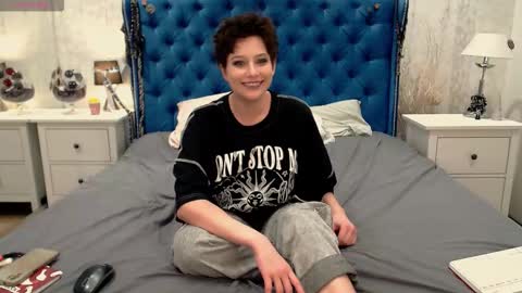 Via online show from 03-05-26, 01:01