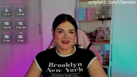 Snapshot of viamiel chatting on 07-24-26, 03:15 Viamel online show from 07-24-26, 03:15