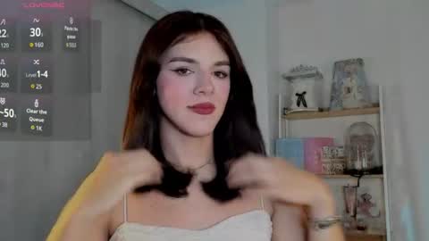 Snapshot of viamiel chatting on 07-30-26, 02:54 Viamel online show from 07-30-26, 02:54