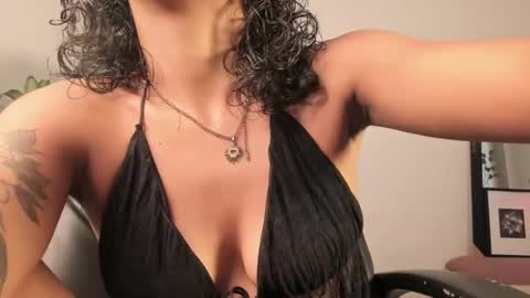 Vianka online show from 02-16-25, 06:32