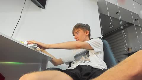 Snapshot of vibemygirl chatting on 02-06-25, 04:14 vibemygirl online show from 02-06-25, 04:14