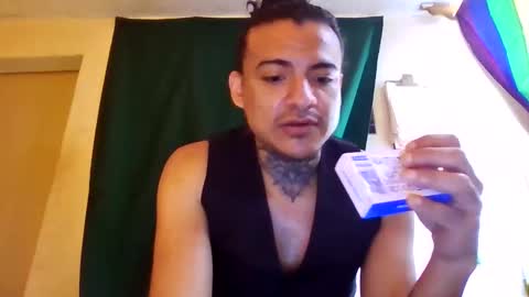 Snapshot of vibranda chatting on 03-10-26, 09:31 V I B R A N D A online show from 03-10-26, 09:31