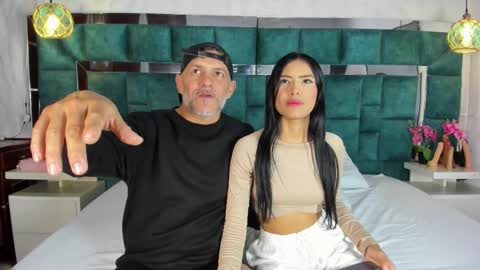 Snapshot of vicesweet chatting on 03-02-26, 05:30 antonia y andrew online show from 03-02-26, 05:30