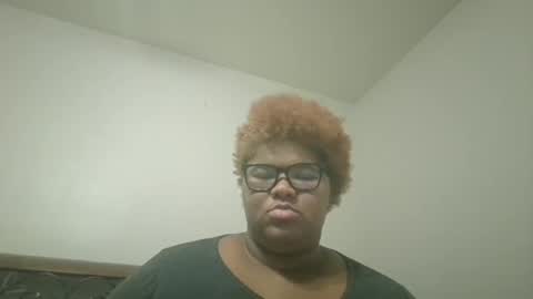 vickiryder56 online show from 12-19-25, 05:03