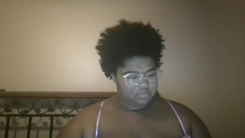 Snapshot of vickiryder56 chatting on 07-15-26, 04:40 vickiryder56 online show from 07-15-26, 04:40