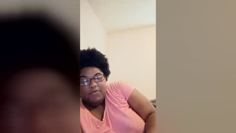 Snapshot of vickiryder56 chatting on 08-09-26, 10:15 vickiryder56 online show from 08-09-26, 10:15