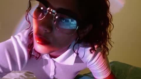 Vicky  online show from 01-09-25, 06:26