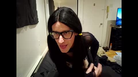 vicky_crossdresser online show from 10-22-25, 03:29