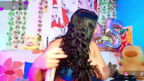 Snapshot of vicky_miller_05 chatting on 05-30-26, 12:41 vicky_miller_05 online show from 05-30-26, 12:41