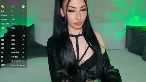 Snapshot of vickyboo chatting on 06-14-26, 10:01 Vicky Boo online show from 06-14-26, 10:01