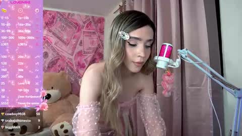 Snapshot of vickydoll28 chatting on 02-16-25, 01:58 vickydoll28 online show from 02-16-25, 01:58