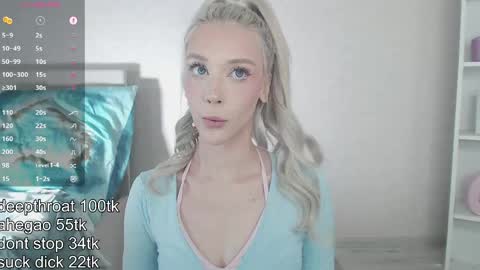 Snapshot of vickyfuckingdoll chatting on 04-12-26, 02:49 vickyfuckingdoll online show from 04-12-26, 02:49