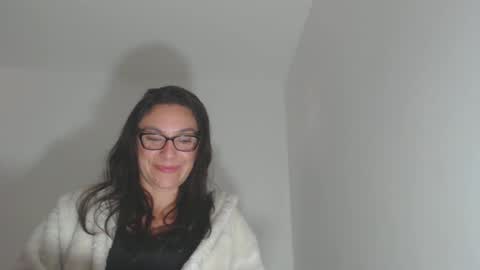 Snapshot of vickyjuice1 chatting on 01-24-25, 08:32 vickyjuice1 online show from 01-24-25, 08:32