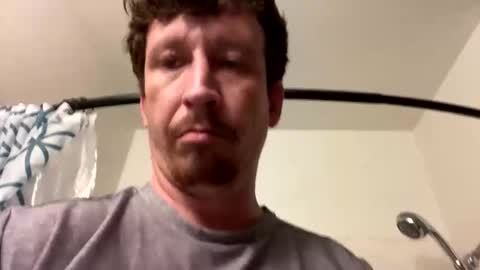 vicrobertson595 online show from 01-05-26, 05:38