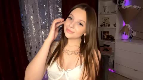 victoria2374 online show from 04-17-26, 06:44