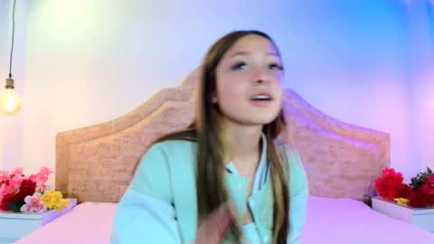 Snapshot of victoria_adams14 chatting on 12-28-24, 02:42 Victoria for you online show from 12-28-24, 02:42