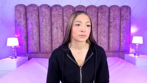 Snapshot of victoria_adams14 chatting on 02-13-25, 11:50 Victoria for you online show from 02-13-25, 11:50