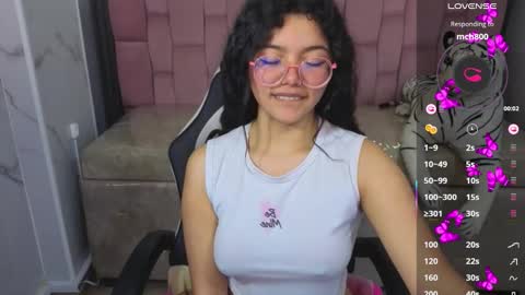 victoria_castillo_b online show from 01-11-26, 03:17