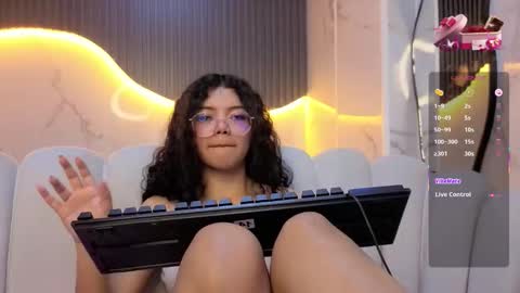 victoria_castillo_b online show from 02-13-26, 01:12