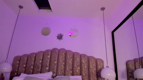 valentina online show from 03-02-26, 12:01