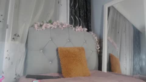 victoria_founta1n online show from 03-16-26, 06:45