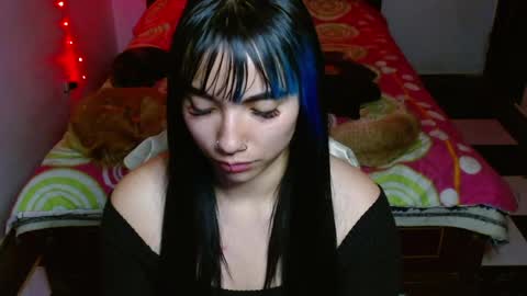 Snapshot of victoria_goddes chatting on 04-07-26, 03:07 victoria online show from 04-07-26, 03:07