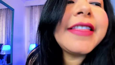 Victoria online show from 06-08-26, 01:11