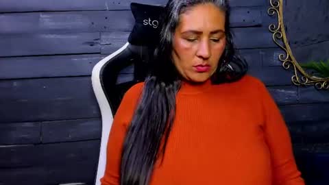 VICK online show from 06-12-26, 05:12