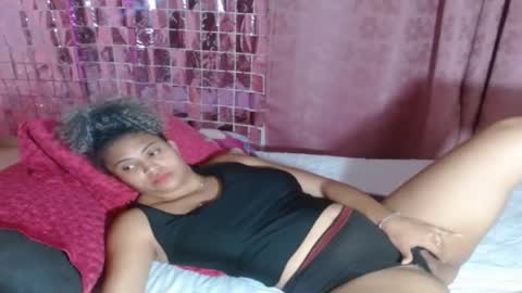 VICKY online show from 02-20-25, 10:26