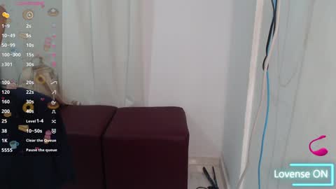 Snapshot of victoria_milf06 chatting on 01-10-25, 09:34 victoria online show from 01-10-25, 09:34