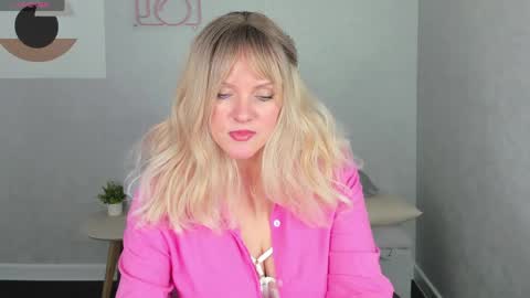 Victoria My schedule for the week 2 GMT 3am-9am TuWeThFrSa online show from 04-11-26, 01:21