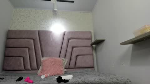 Vicky  online show from 01-07-26, 08:00