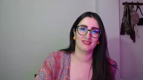 Victoria online show from 04-10-26, 08:57