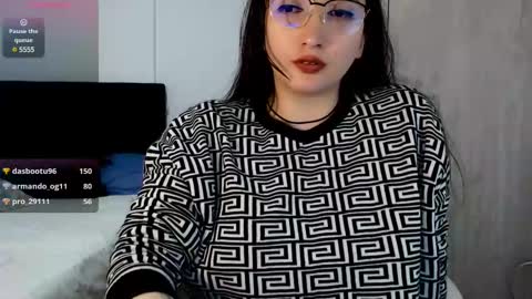 Victoria online show from 03-09-25, 11:35