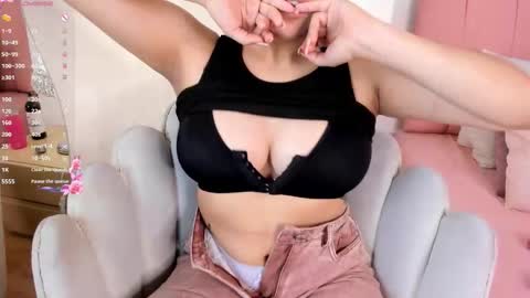 victoria  online show from 02-16-26, 02:46