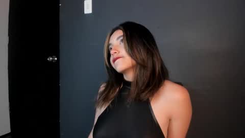 victoriaa2_doll online show from 02-03-26, 11:48