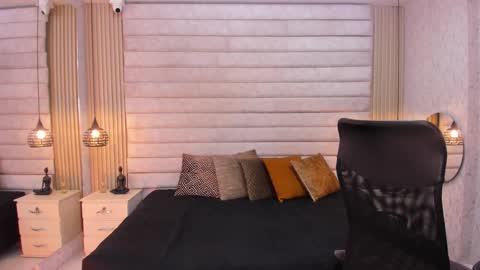 victoriaablair online show from 03-24-26, 07:41