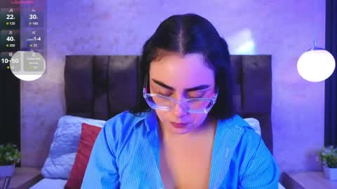 Snapshot of victoriaandrade chatting on 04-27-26, 11:52 Victoria Andrade online show from 04-27-26, 11:52