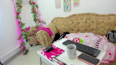 Snapshot of victoriacg chatting on 05-30-26, 12:24 victoriacg online show from 05-30-26, 12:24
