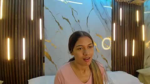 Snapshot of victoriaduarte chatting on 04-23-26, 08:00 Victoria online show from 04-23-26, 08:00