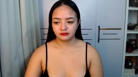 Snapshot of victoriaharper2 chatting on 05-09-26, 04:34 Victoria Harper online show from 05-09-26, 04:34
