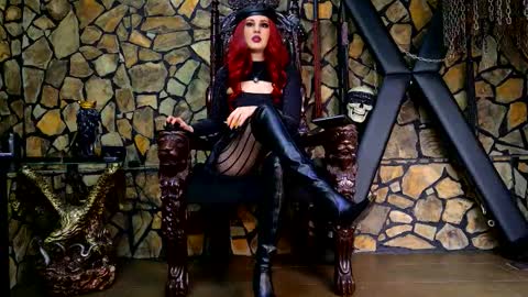 Victoria Heller online show from 01-19-26, 05:55